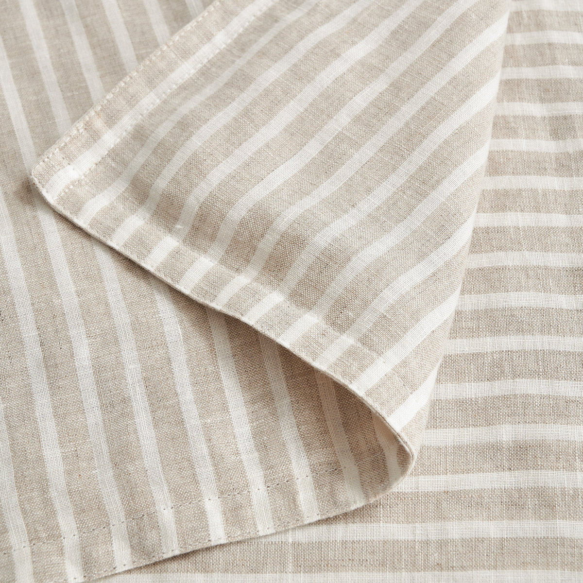 100% European Flax Linen, pure flax with lived-in texture