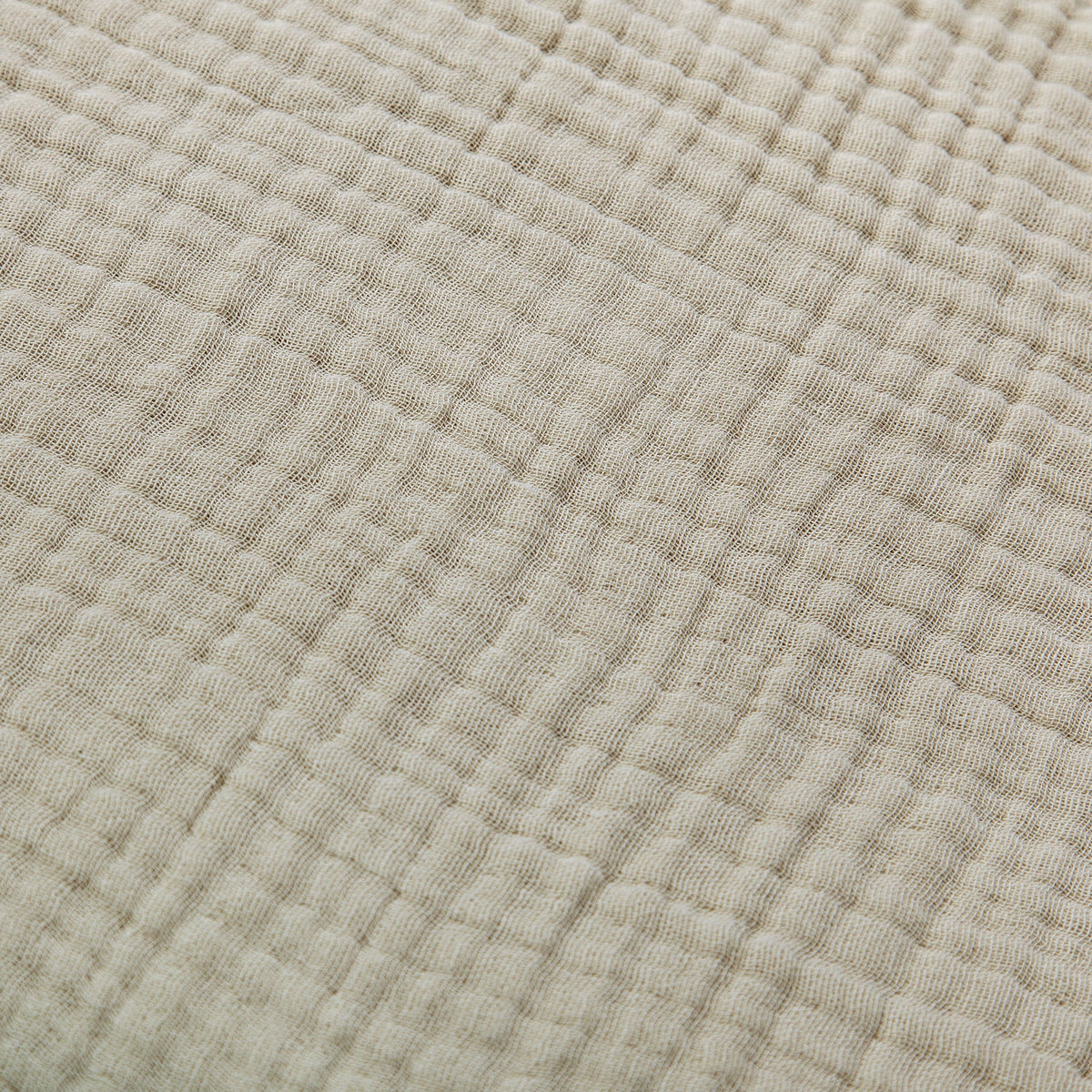 AIRY COTTON VOILE, LAYERED FOR SOFTNESS fabric detail