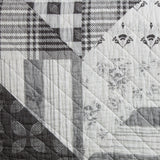 Patchwork Prairie Printed Quilt Swatch